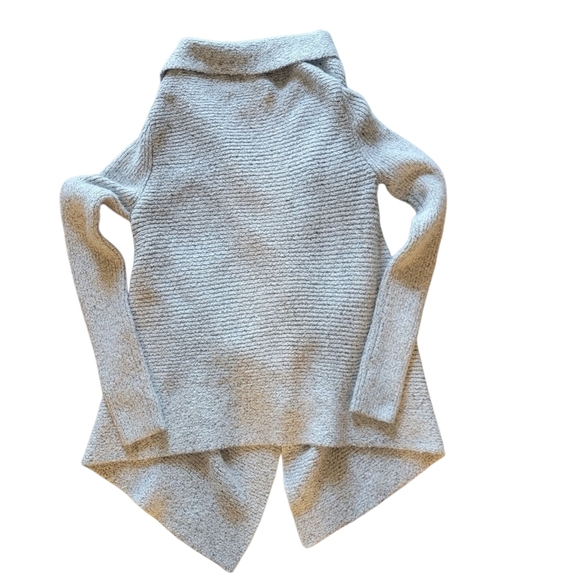 Women's Gray Open Front Cardigan Sweater - Picture 7 of 9